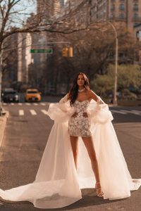 Brautkleider von Berta Bridal
