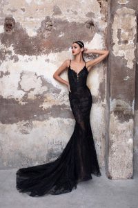 Abendmode & Abendkleider von Black Carat – die neue Abendkleid Kollektion