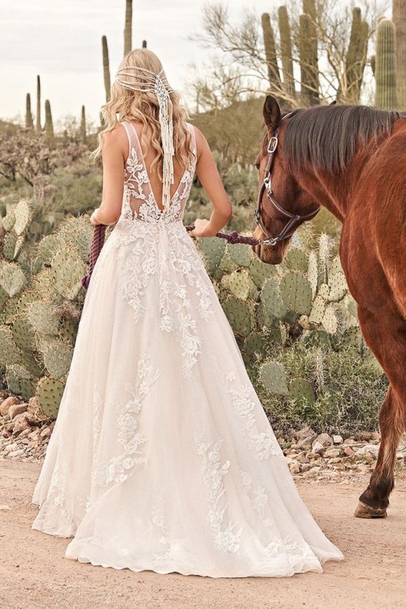 Lillian West Brautkleider Lillian West