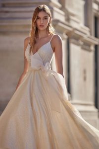 Brautkleider von Nicole Spose
