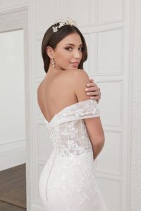 Brautkleider von Sincerity