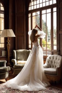 Brautkleider von Tina Valerdi